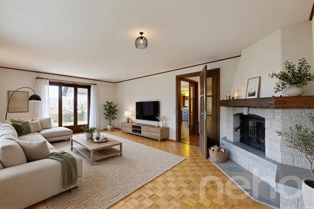 Property photo 2 of 11
