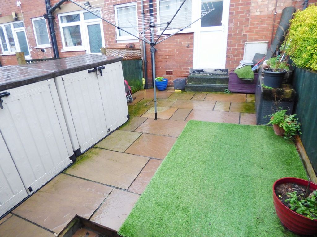 Property photo 2 of 7