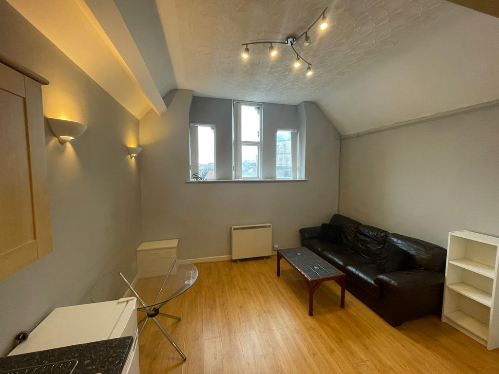 Property photo 3 of 5