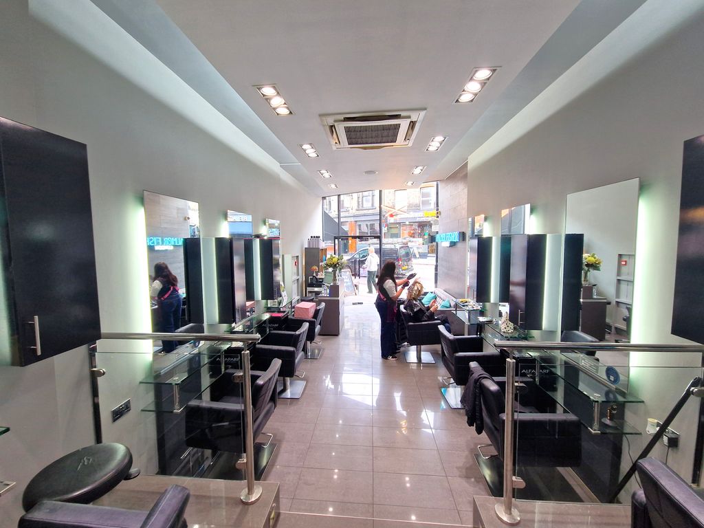 Property photo 2 of 6