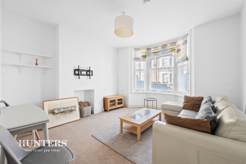 Property photo 2 of 8 Fl2_4062.Jpg