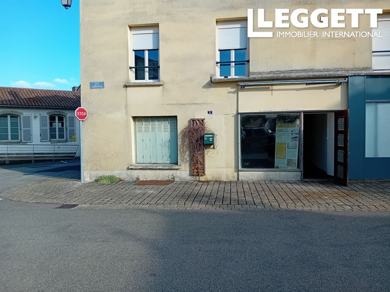 Property photo 2 of 10