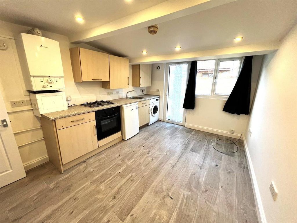 Property photo 1 of 10 1.Jpg