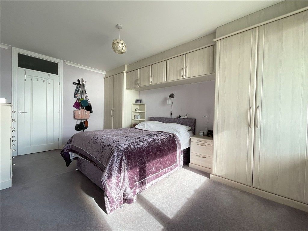 Property photo 1 of 15 Bedroom 1