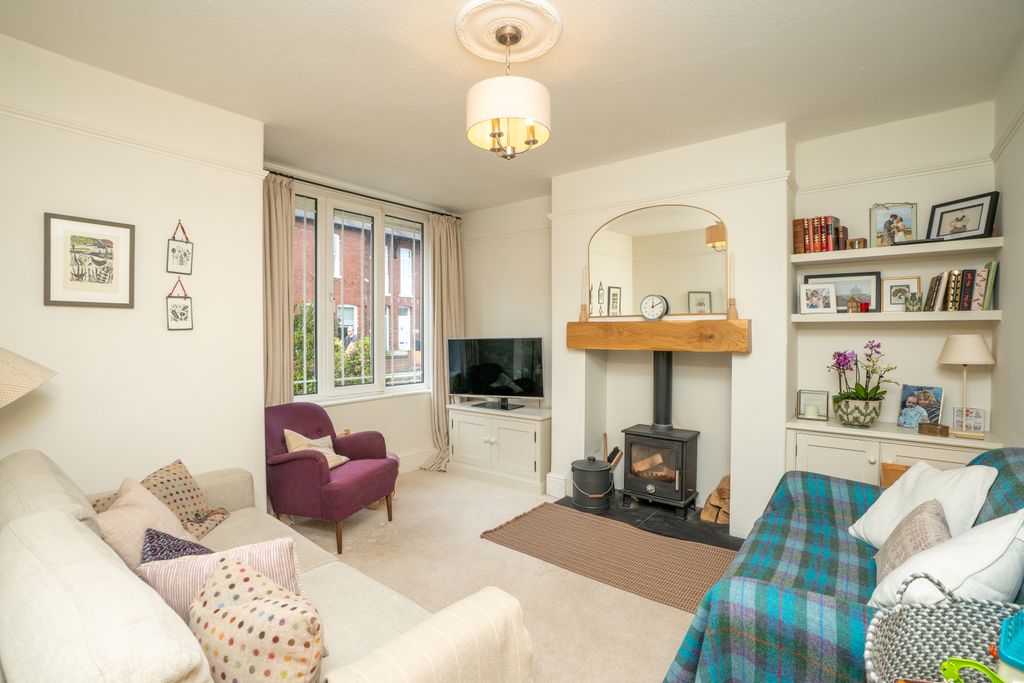 Property photo 3 of 30 Albemarleroad5