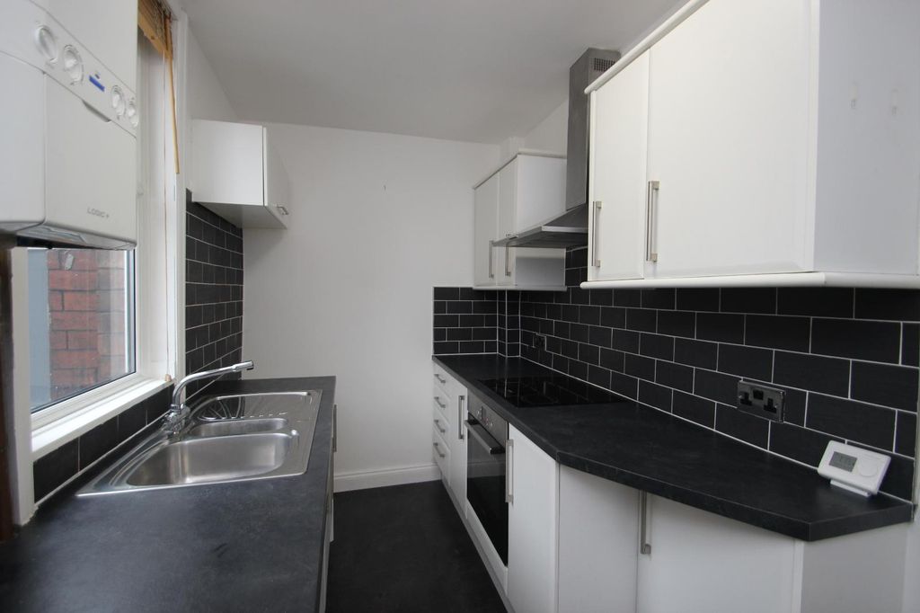 Property photo 3 of 10 0 General