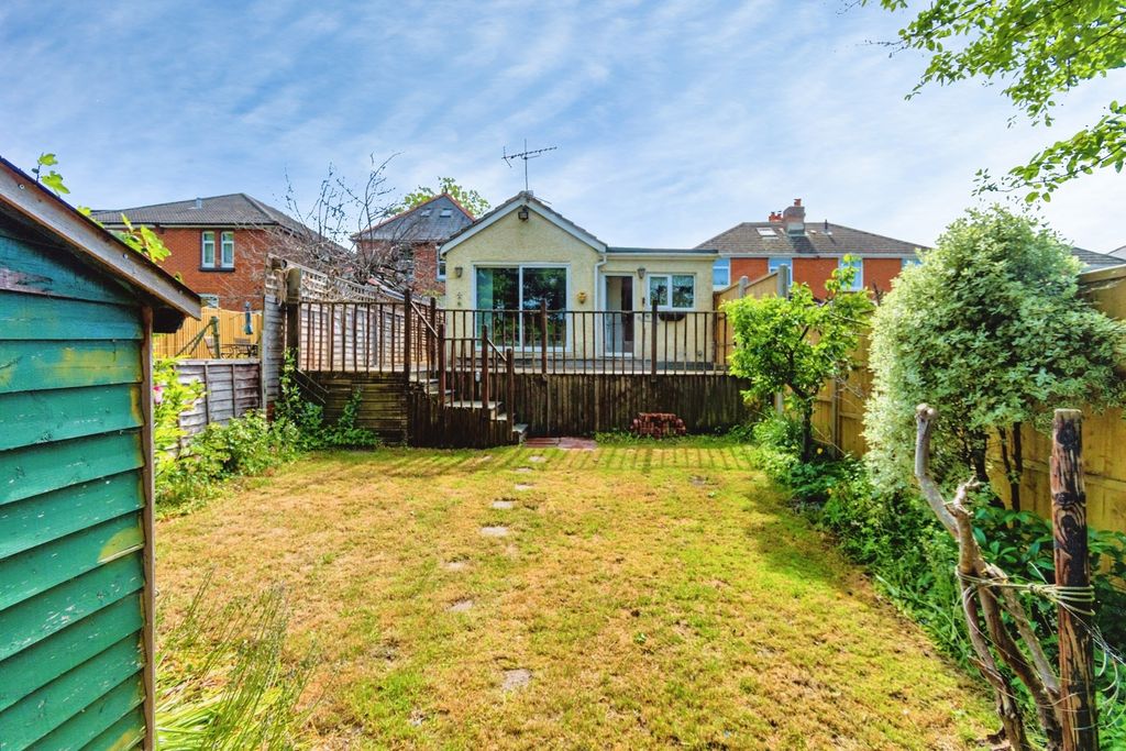 Property photo 3 of 20 Pbox-Img.Jpg