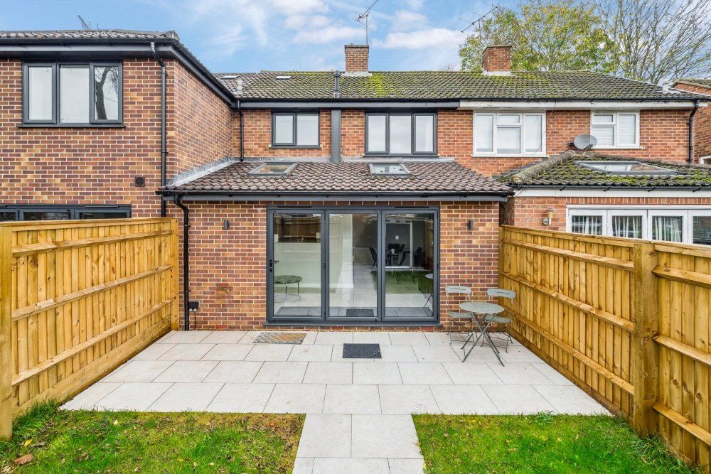 Property photo 2 of 17 Picture No. 27