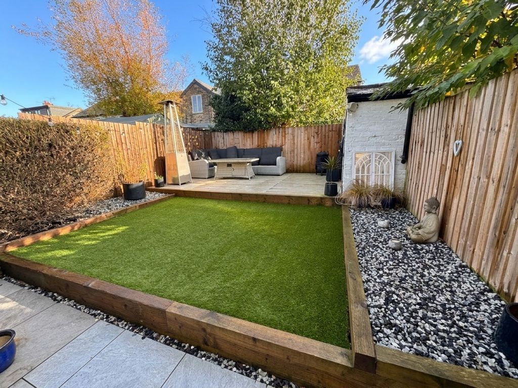 Property photo 2 of 16 Garden
