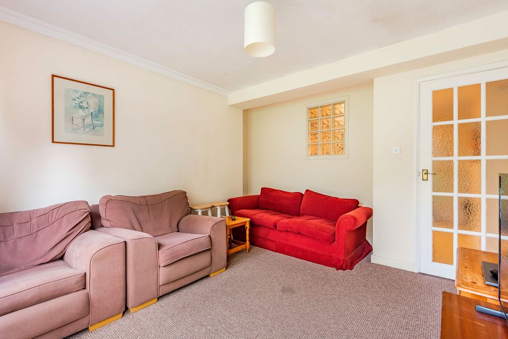 Property photo 3 of 16 Img_172_3_Original.Jpg