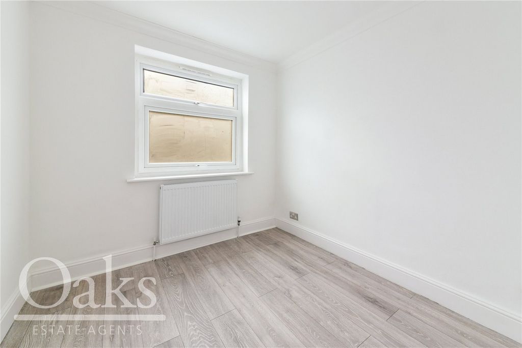 Property photo 3 of 8 Picture No. 01