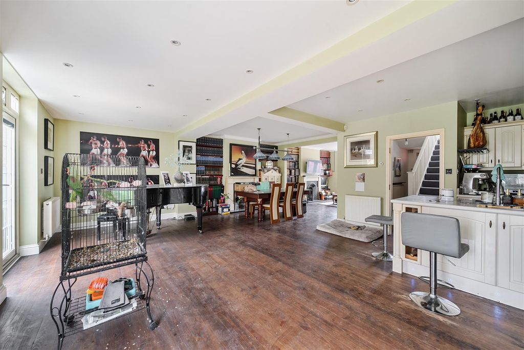 Property photo 3 of 19 1277850 (12).Jpg