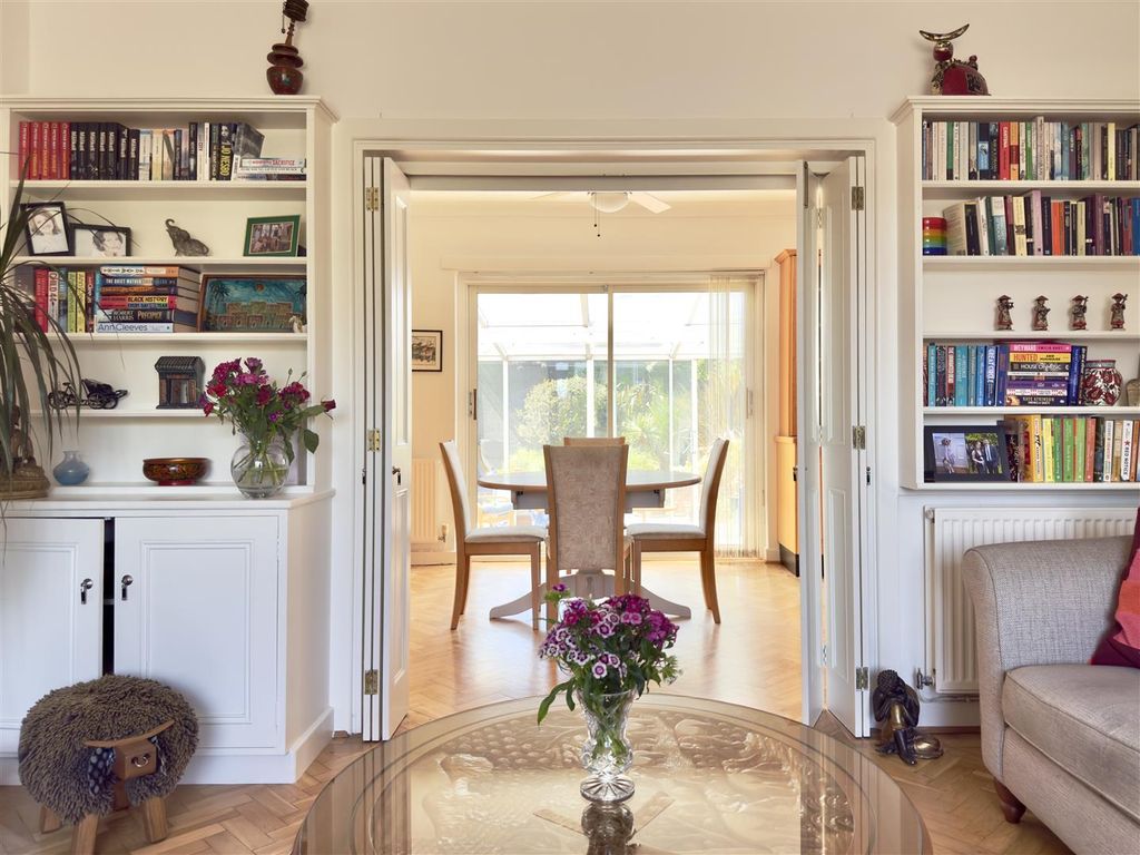 Additional image 7 of 4 bed detached bungalow for saleLarkwood Avenue, Penarth CF64