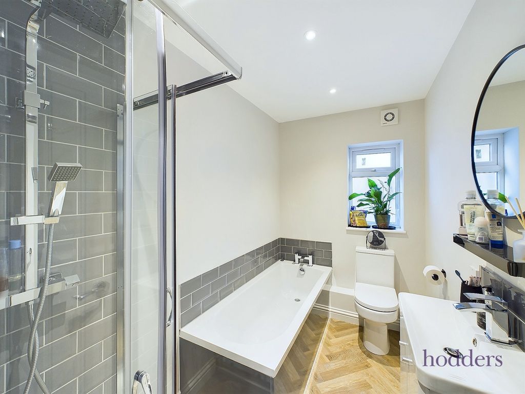 Property photo 3 of 15 Picture No. 04