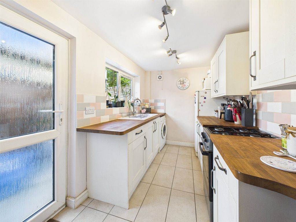 Property photo 2 of 11 Picture No. 03
