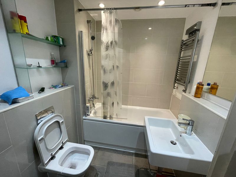 Property photo 3 of 9 Photo 9