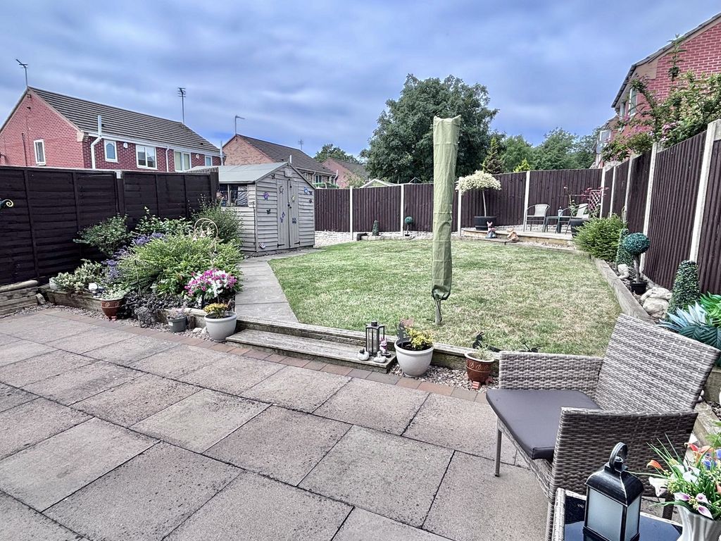 Property photo 2 of 12 Outside