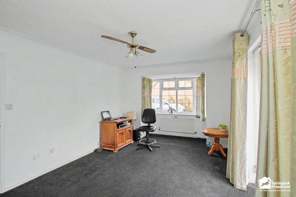 Property photo 2 of 18 Image 1