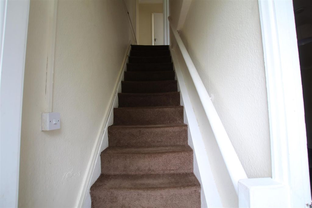 Property photo 3 of 10 Img_2931.Jpg