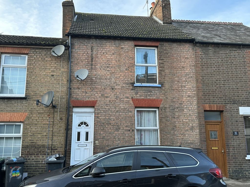 Property photo 1 of 9