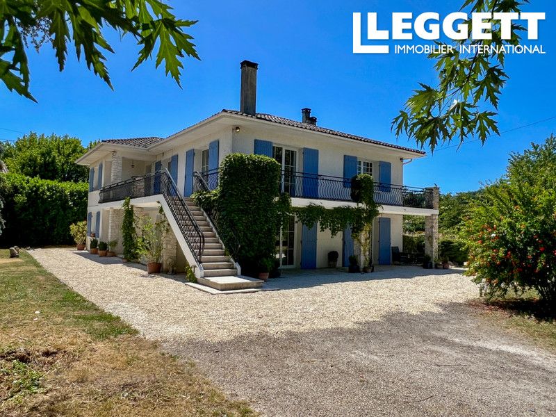 Property photo 2 of 10