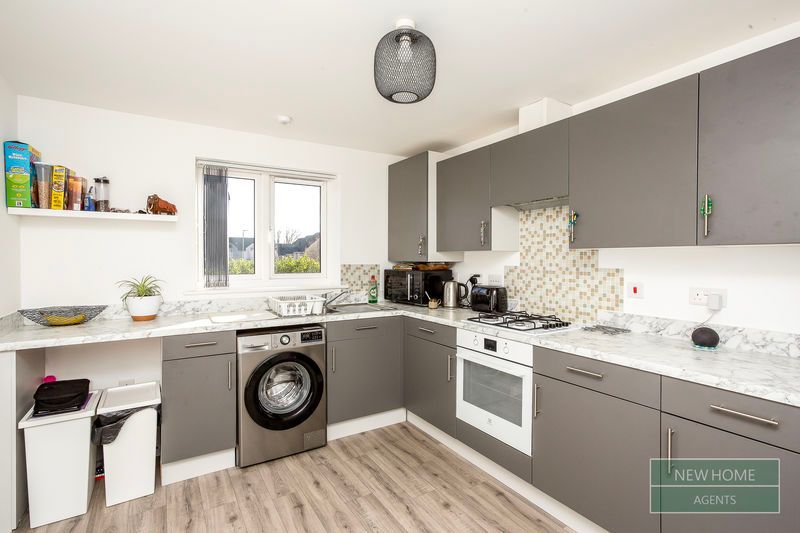 Property photo 2 of 19 Photo 3