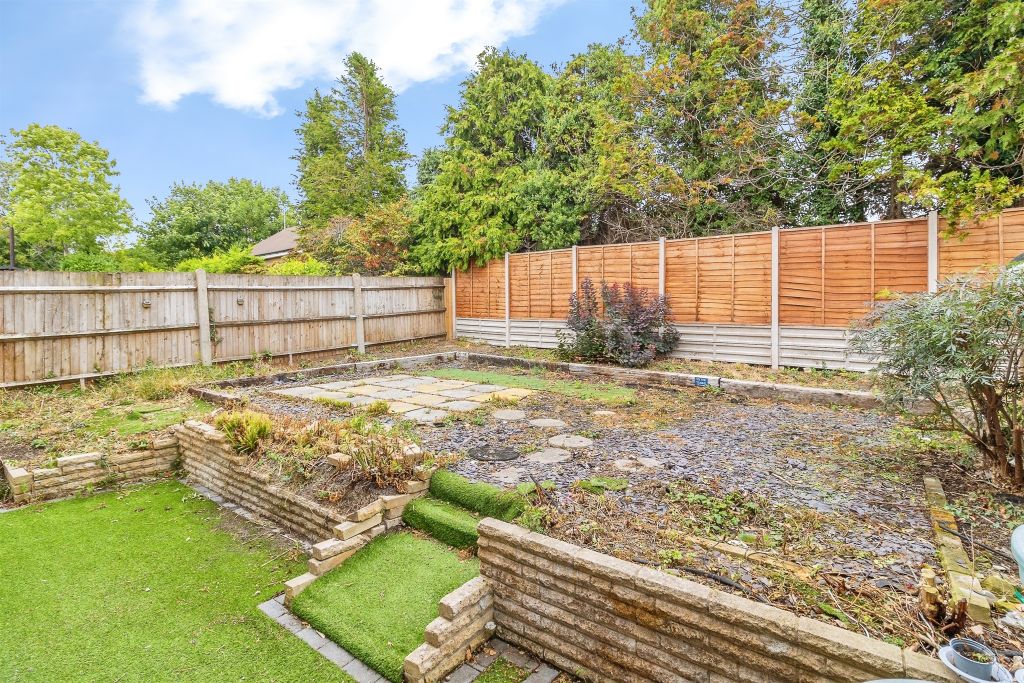 Property photo 3 of 20