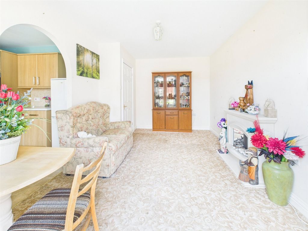 Property photo 3 of 10 Picture No. 08