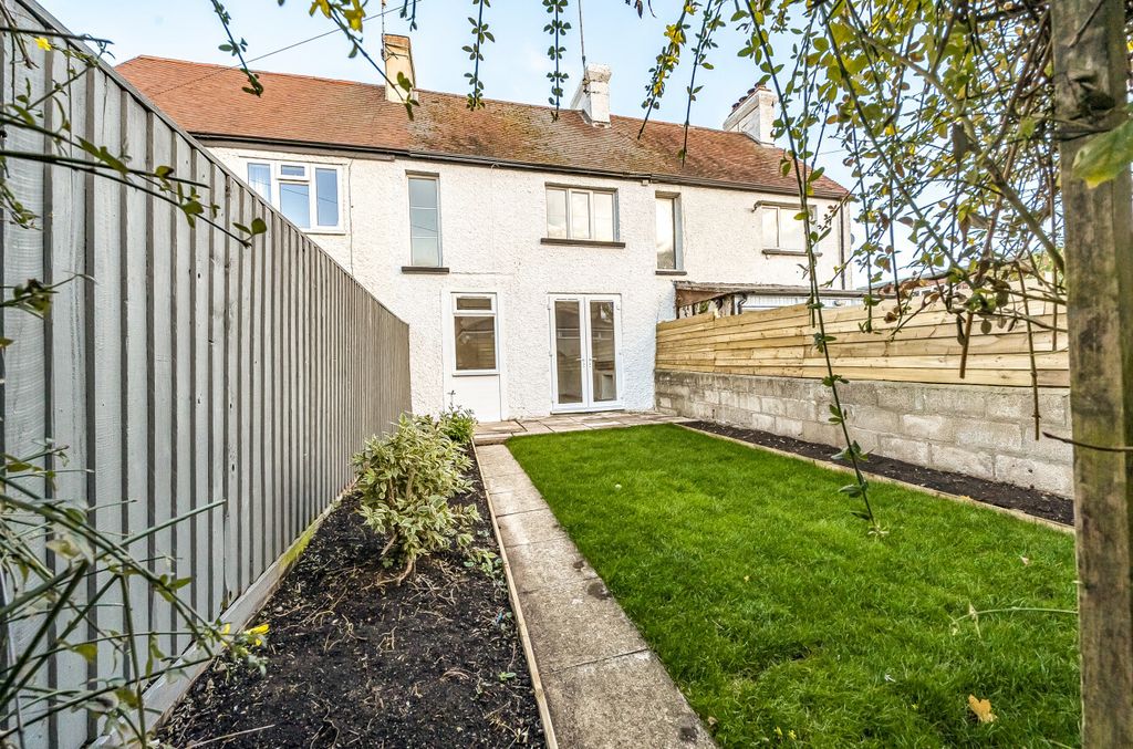 Property photo 1 of 14 Garden