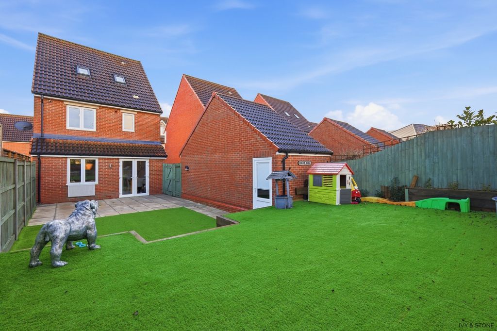 Property photo 1 of 23 4822680