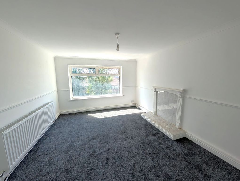 Property photo 2 of 6 Photo 10