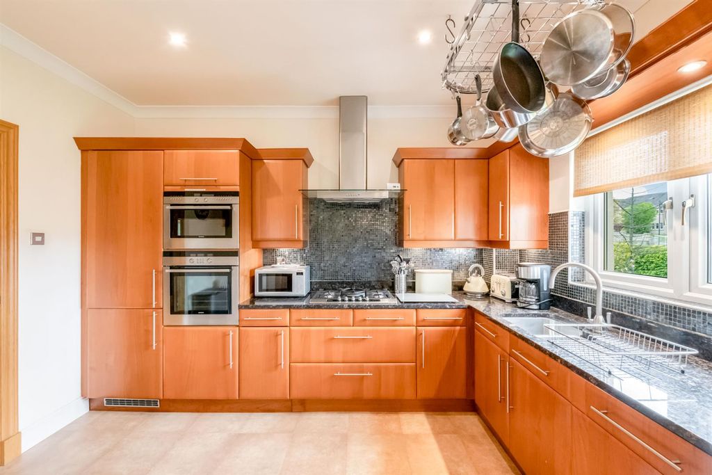 Additional image 15 of 4 bed detached bungalow for sale6 Dollarbeg Park, Dollar FK14