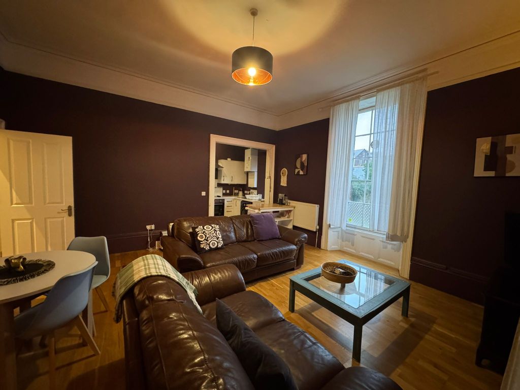 Property photo 2 of 7