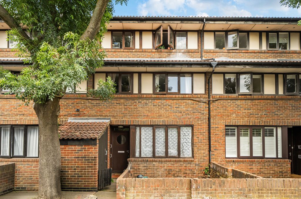 Property photo 1 of 16 1469128-12-6A1d83...
