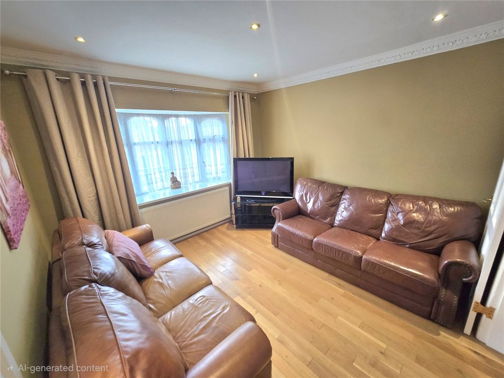 Property photo 2 of 29 Picture No. 51