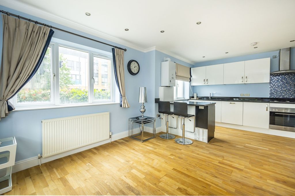 Property photo 1 of 7 Reception Room/Ki...
