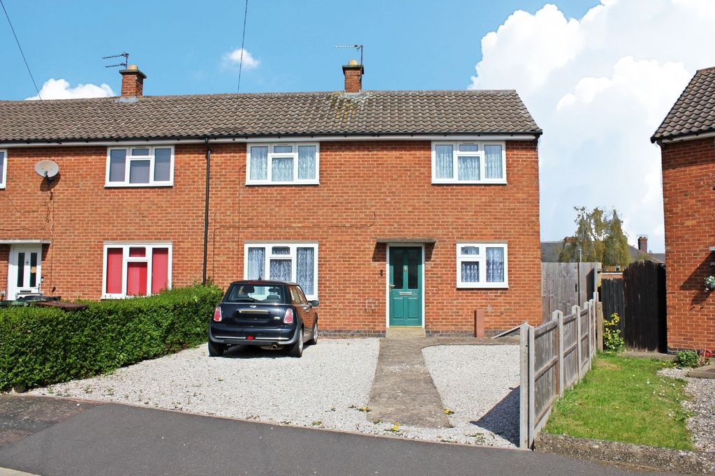 Property photo 1 of 12