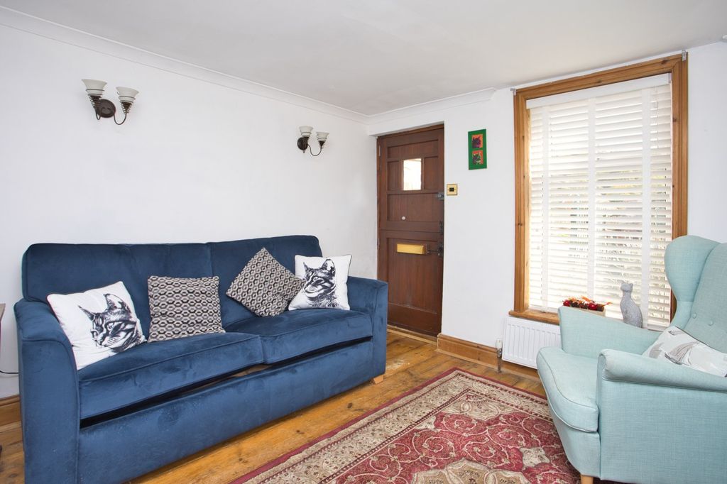 Property photo 3 of 10 Picture 3