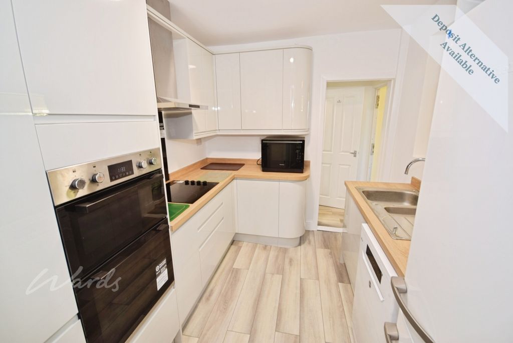 Property photo 2 of 8 Granville Kitchen