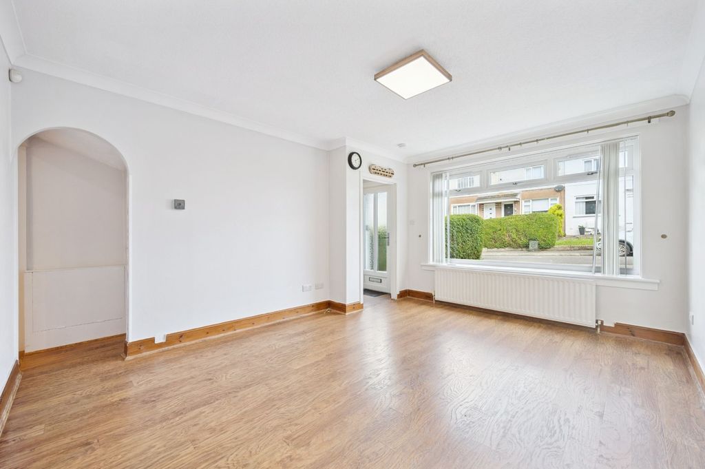 Property photo 3 of 23