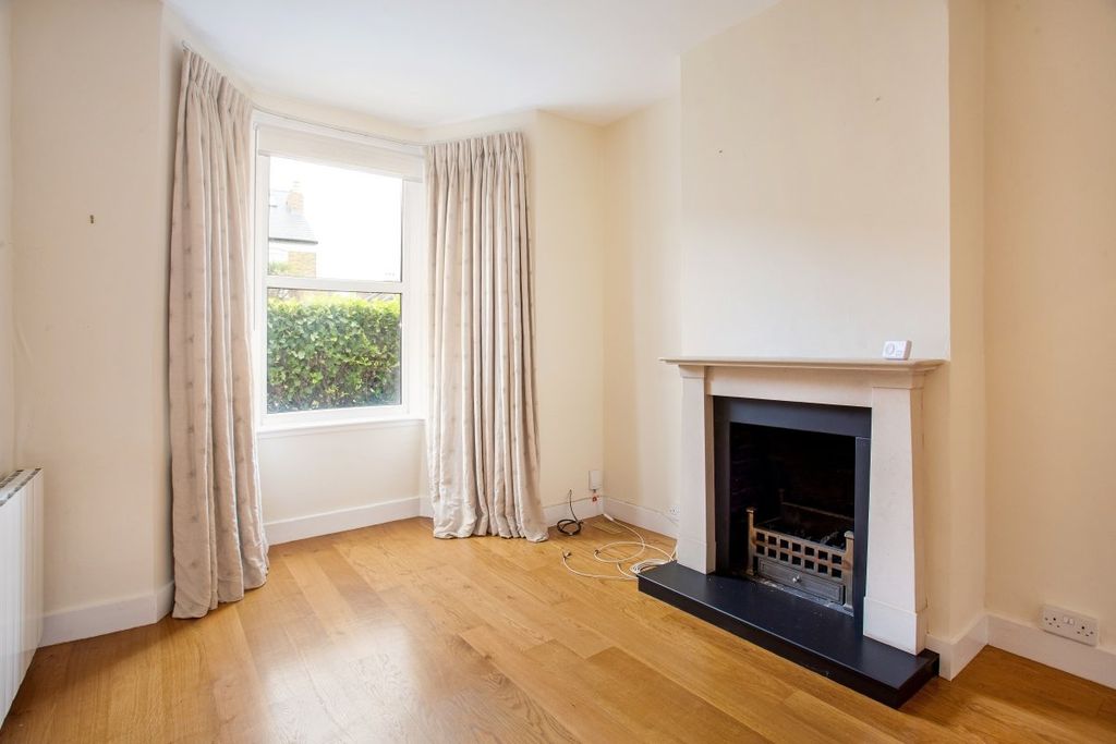 Property photo 2 of 9 113 Palmerston Road,