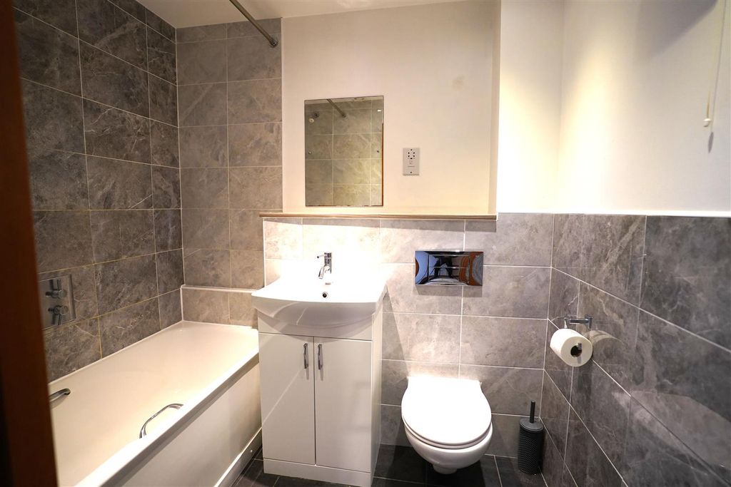 Property photo 3 of 9 Dsc00285-Modified.Jpg