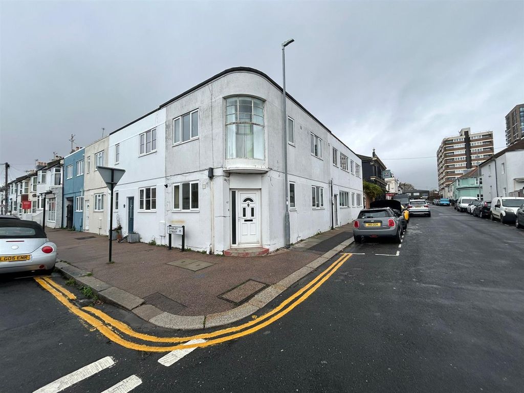 Property photo 1 of 8 Photo 1.Jpg