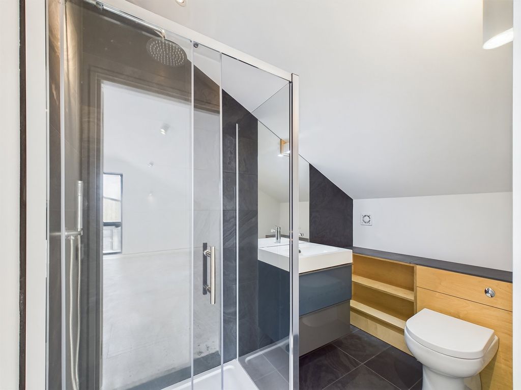 Additional image 17 of 5 bed detached house to rentHigher Trewrong, Polmear Hill, Par PL24