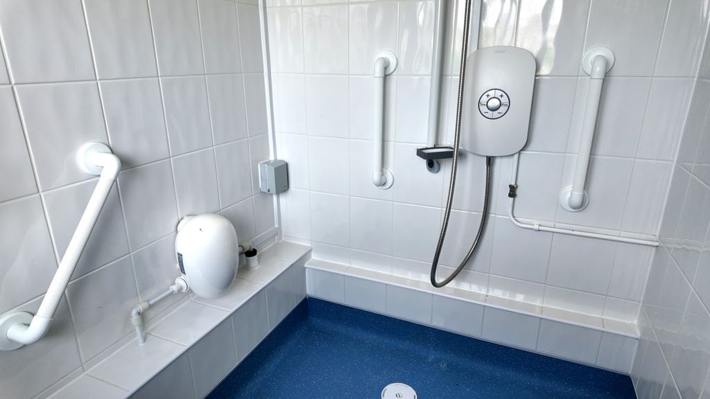 Property photo 3 of 13