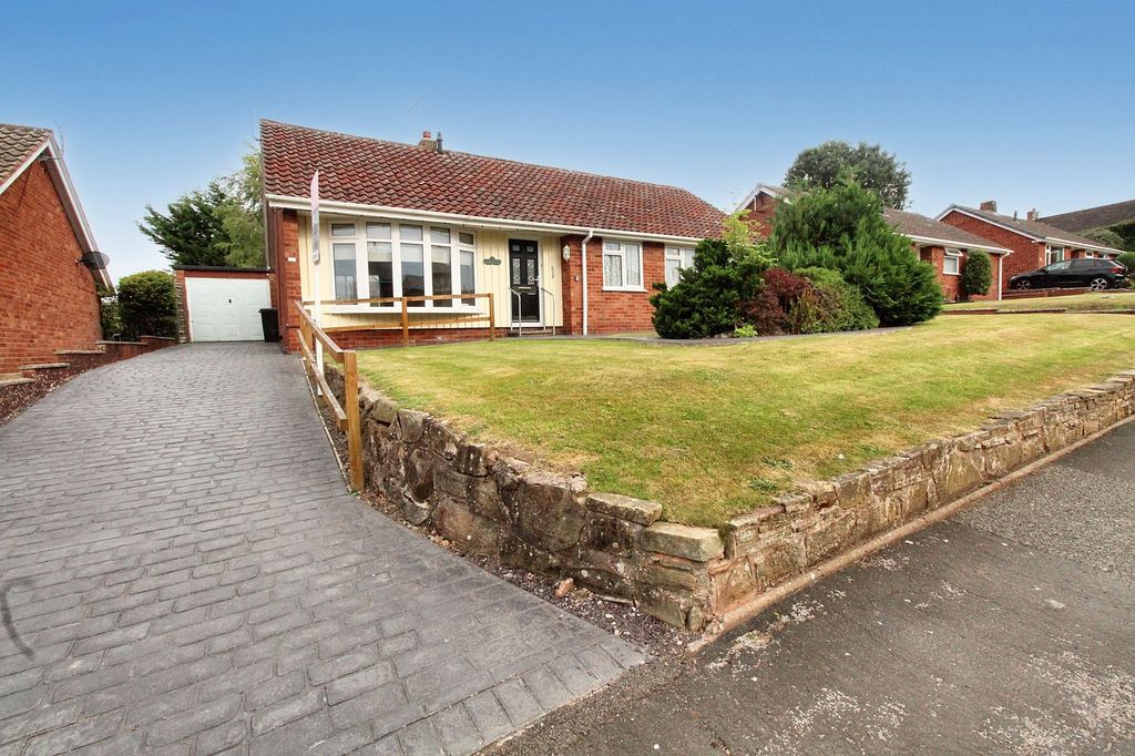 Property photo 1 of 24