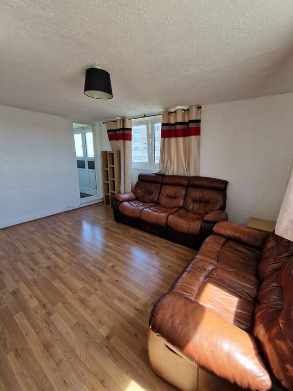 Property photo 2 of 5 Whatsapp Image 2026-
