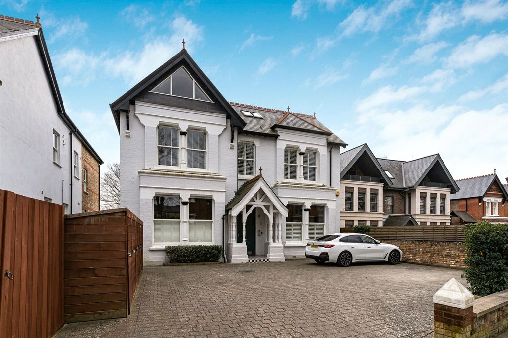 Property photo 2 of 18 Exterior