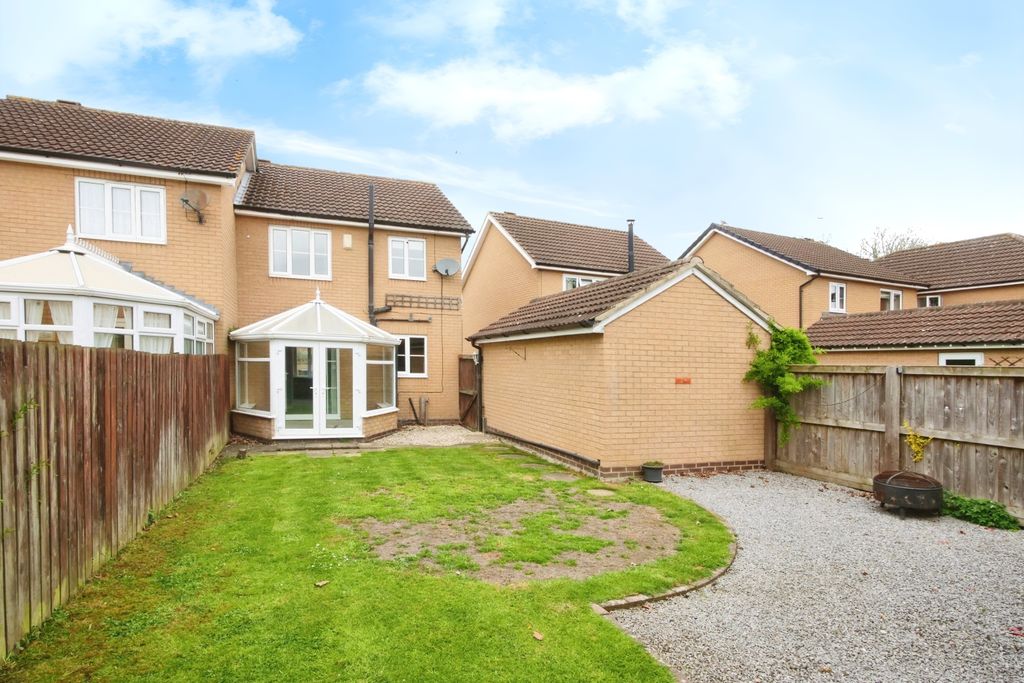 Property photo 2 of 20 Pnmb0643