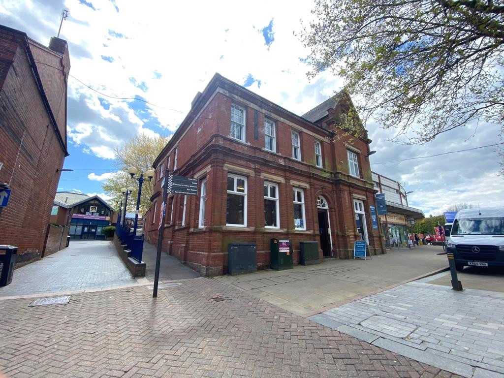 Property photo 1 of 5 Front